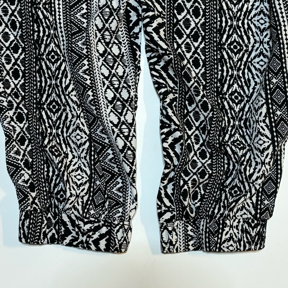 AE Flowy Tribal Print Harem Joggers M - Picture 6 of 8